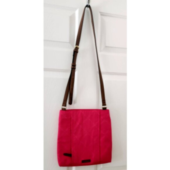 Vera Bradley Crossbody Nylon Bag with Leather Strap in Pink - NWT - Picture 2 of 15